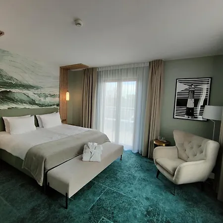 Szafir Jastrzębia Góra