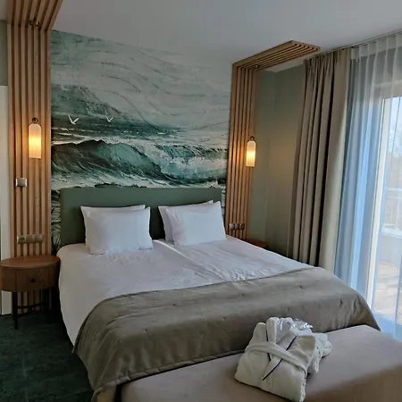 Szafir 3* Jastrzębia Góra