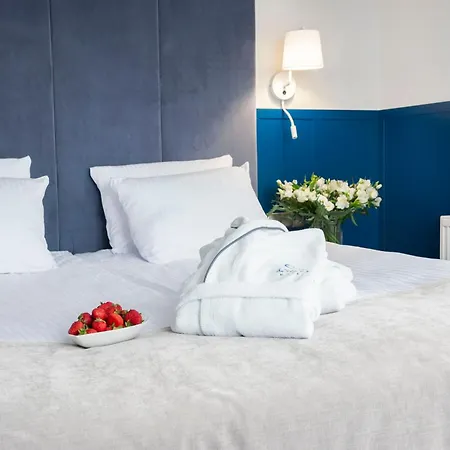 Szafir 3* Jastrzębia Góra