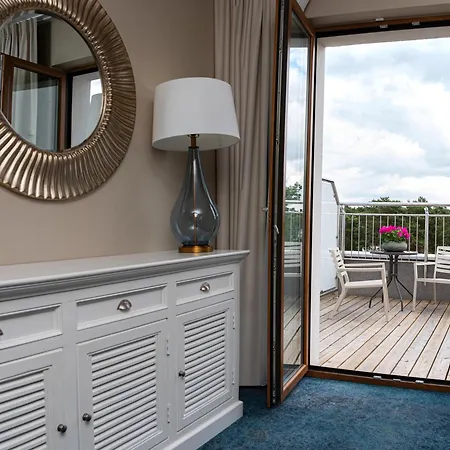 Szafir Jastrzębia Góra