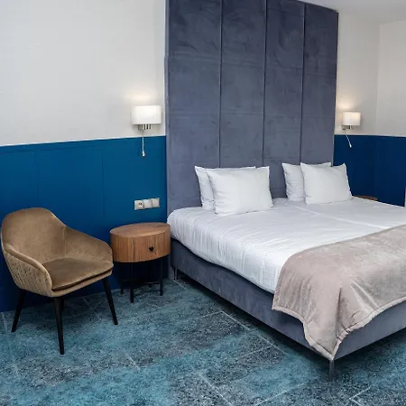 Hotel Szafir