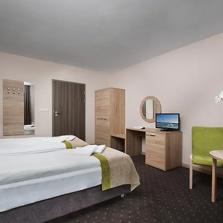 Hotel Szafir 3*