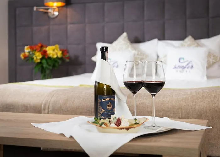 Szafir Jastrzębia Góra