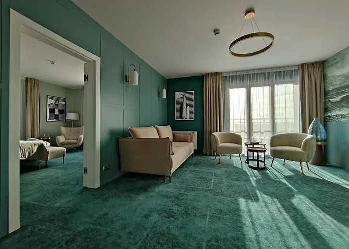 Szafir 3* Jastrzębia Góra