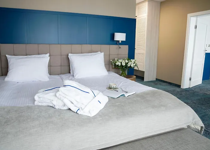 Szafir Jastrzębia Góra