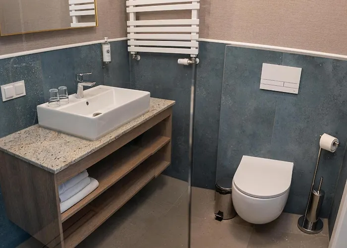 Szafir Jastrzębia Góra